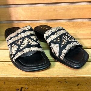 Art Effects Sandals